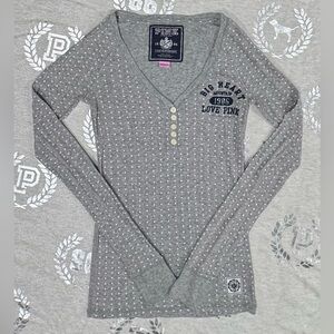 VS PINK VINTAGE BIG HEART MOUNTAIN KNIT TOP